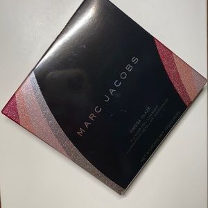 Marc Jacobs O!mega Glaze Luminizer#81 showstopper